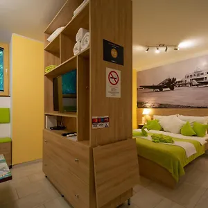 https://castle-suite.inbudapesthotels.com